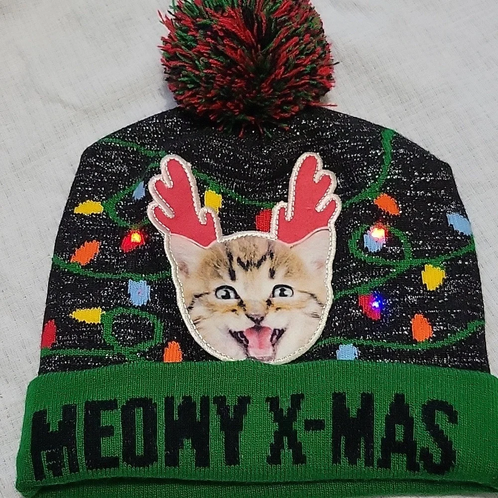 MEOWY X-MAS Cat Light-Up Winter Hat Mint Condition - Picture 3 of 5